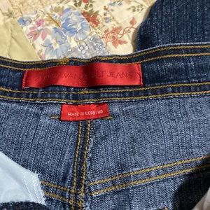 Gloria Vanderbilt shape jeans